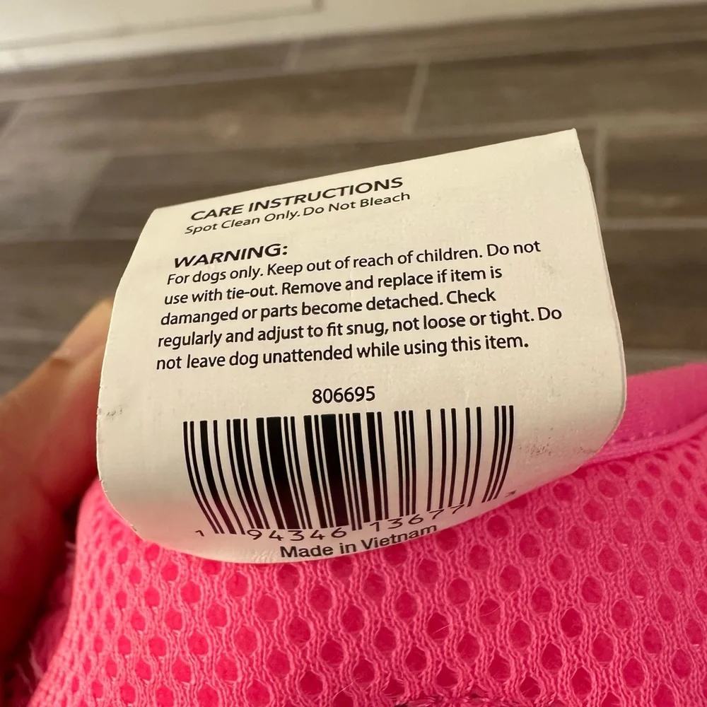 Vibrant Life Mesh Adjustable, Reflective Dog Walking Harness, Pink, Large NEW